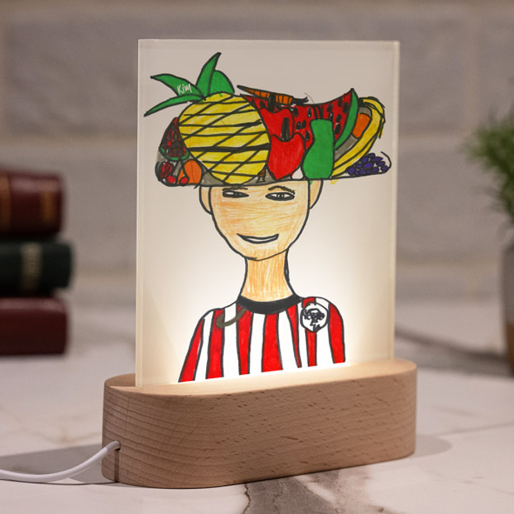 Fruit Hat - PlexiFrame με Ξύλινη LED Βάση